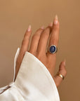 IT'S THAT GOOD OL'FASHIONED FEELING, SOLID AS A ROCK // VINTAGE STAR SAPPHIRE PLATINUM RING