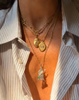 SING TO ME, CABALLERO // GUITAR PLAYER IN PRECIOUS GEMSTONES