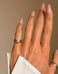 LOOKING AT THE SUN DISAPPEAR BEHIND THE WAVES OF THE OCEAN // VINTAGE DIAMOND RING
