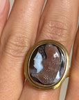 A NEMEAN LION FOR THE PATH TOWARDS OLYMPUS // GEORGIAN BANDED AGATE CAMEO OF HERCULES AND THE NEMEAN LION