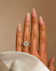 LOVE ME LIKE THIS AND DON'T EVER LET IT STOP // VINTAGE 3.01ct OVAL DIAMOND ENGAGEMENT RING