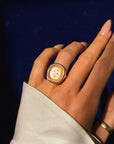 "VOUS LA MÉRITEZ", DARLING YOU DESERVE IT // FRENCH GEORGIAN ERA WAX SEAL WITH FORGET ME NOT POSEY