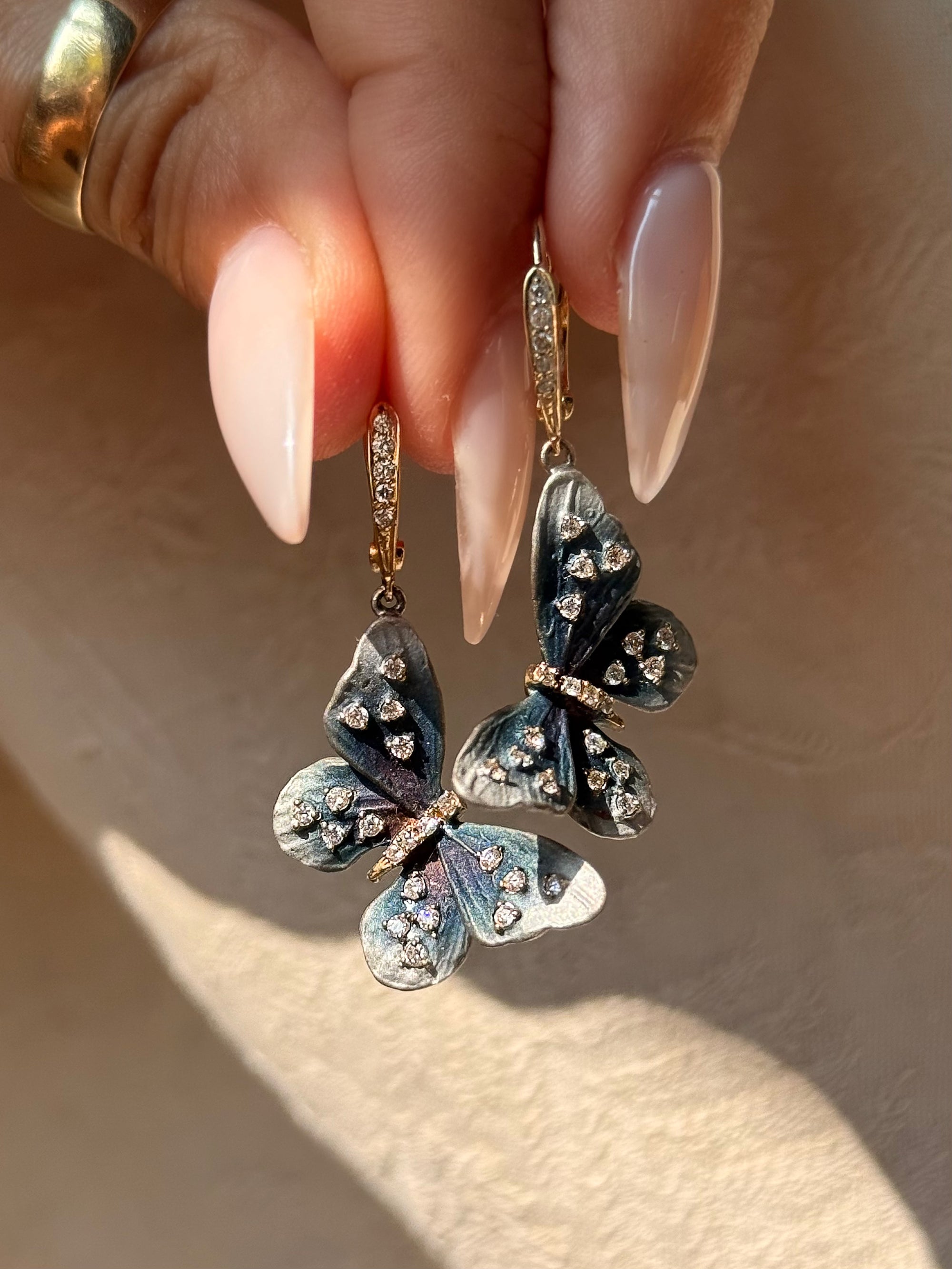 THESE LITTLE MOMENTS OF MAGIC FOLLOW ME EVERYWHERE I GO // BEAUTIFUL ENAMEL AND DIAMOND BUTTERFLY EARRINGS