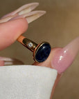 IN THE MIDNIGHT HOURS I FEEL WILD AND FREE // VINTAGE CABOCHON SAPPHIRE RING IN 18K GOLD