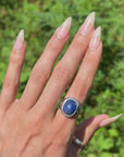 IT'S THAT GOOD OL'FASHIONED FEELING, SOLID AS A ROCK // VINTAGE STAR SAPPHIRE PLATINUM RING