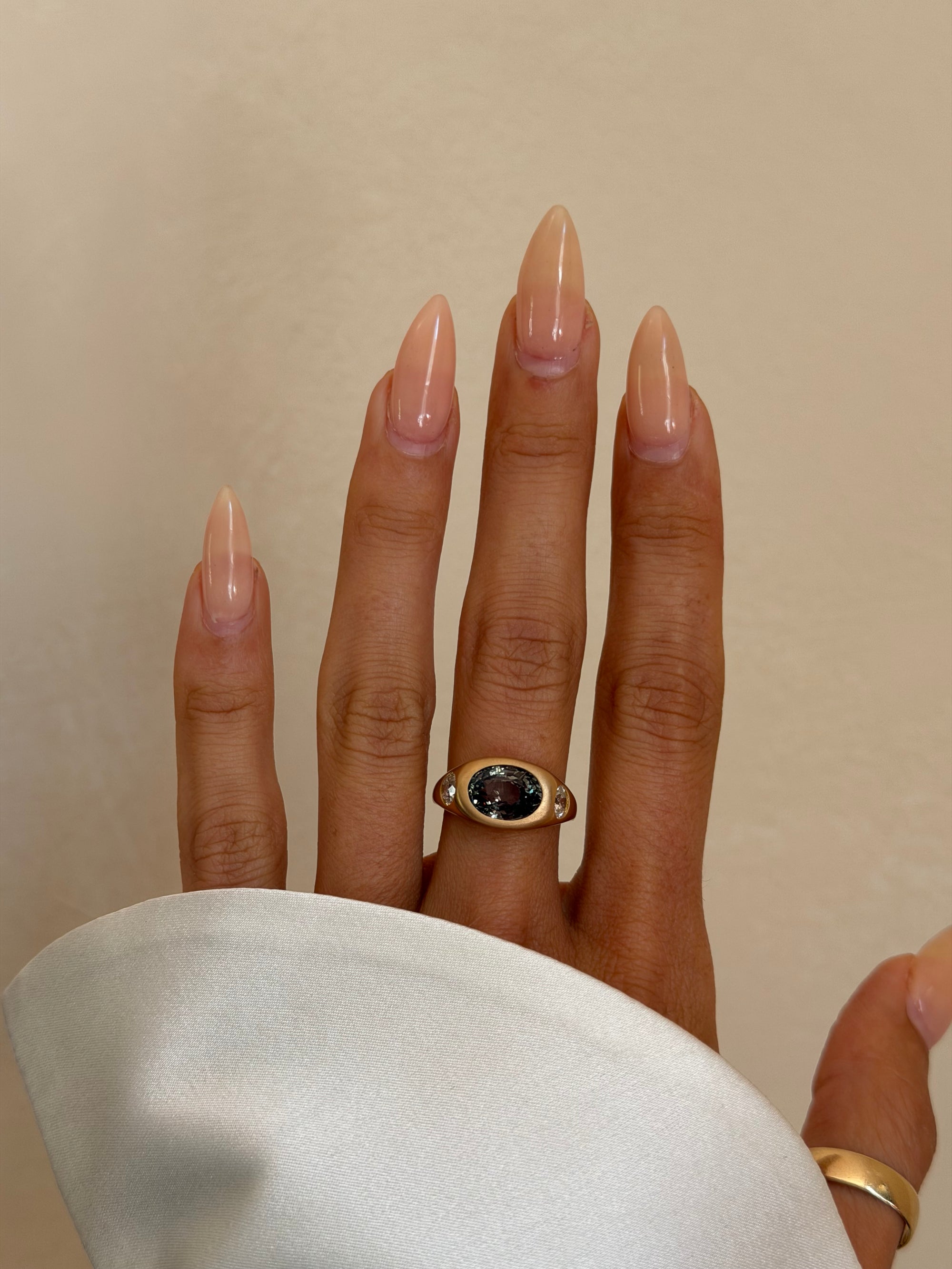 OF SHIFTING SEASONS AND THE GLINTS OF RED BENEATH MY EYELIDS // ALEXANDRITE AND DIAMOND RING