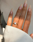 A DROP OF GOLDEN SUN // VINTAGE ELABORATE KNIFE EDGE ENGAGEMENT RING