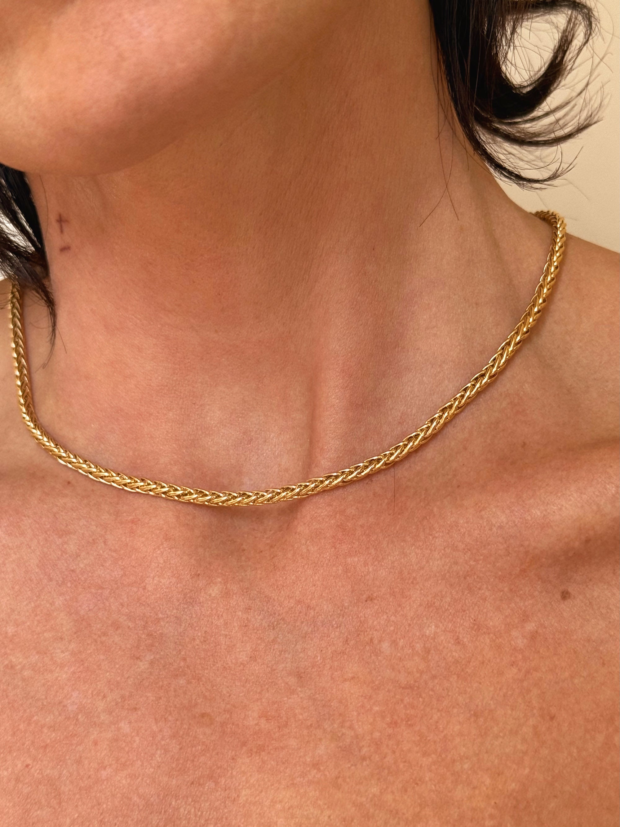 OF ROLLING FIELDS OF GOLDEN WHEAT AND YOUR HAIR CARESSING YOUR NECK THROUGH THE CAR WINDOW BREEZE // 18K GOLD WHEAT CHAIN