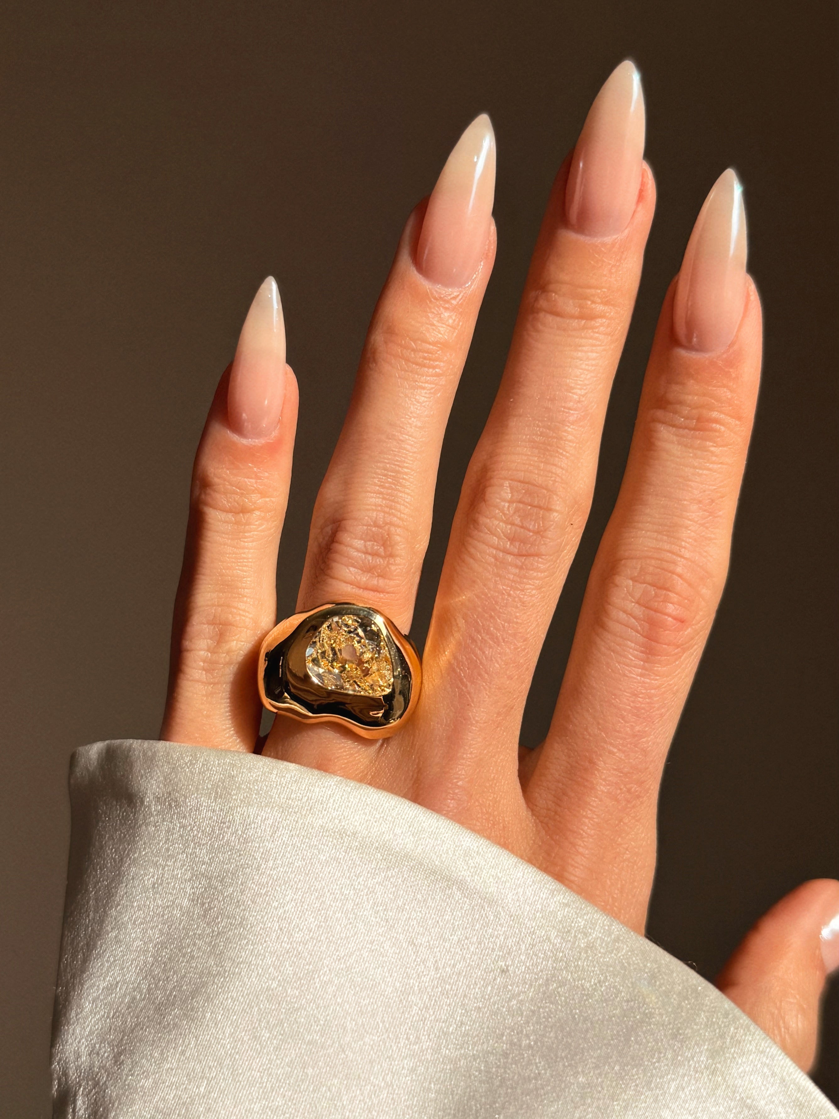 IZZY ATELIER X THE MOONSTONED // 4.55ct PUDDLE CUT