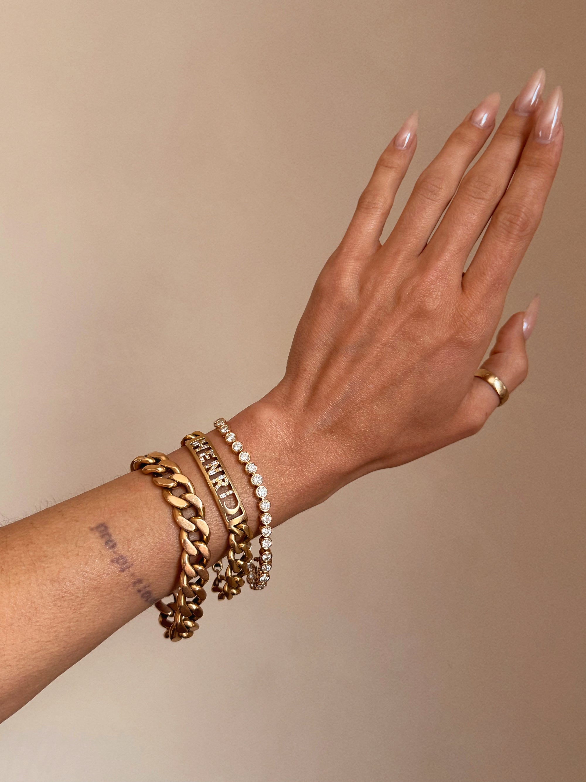 WRAP AROUND ME AND STAY A WHILE, WON'T YOU? // BEZEL SET DIAMOND TENNIS BRACELET