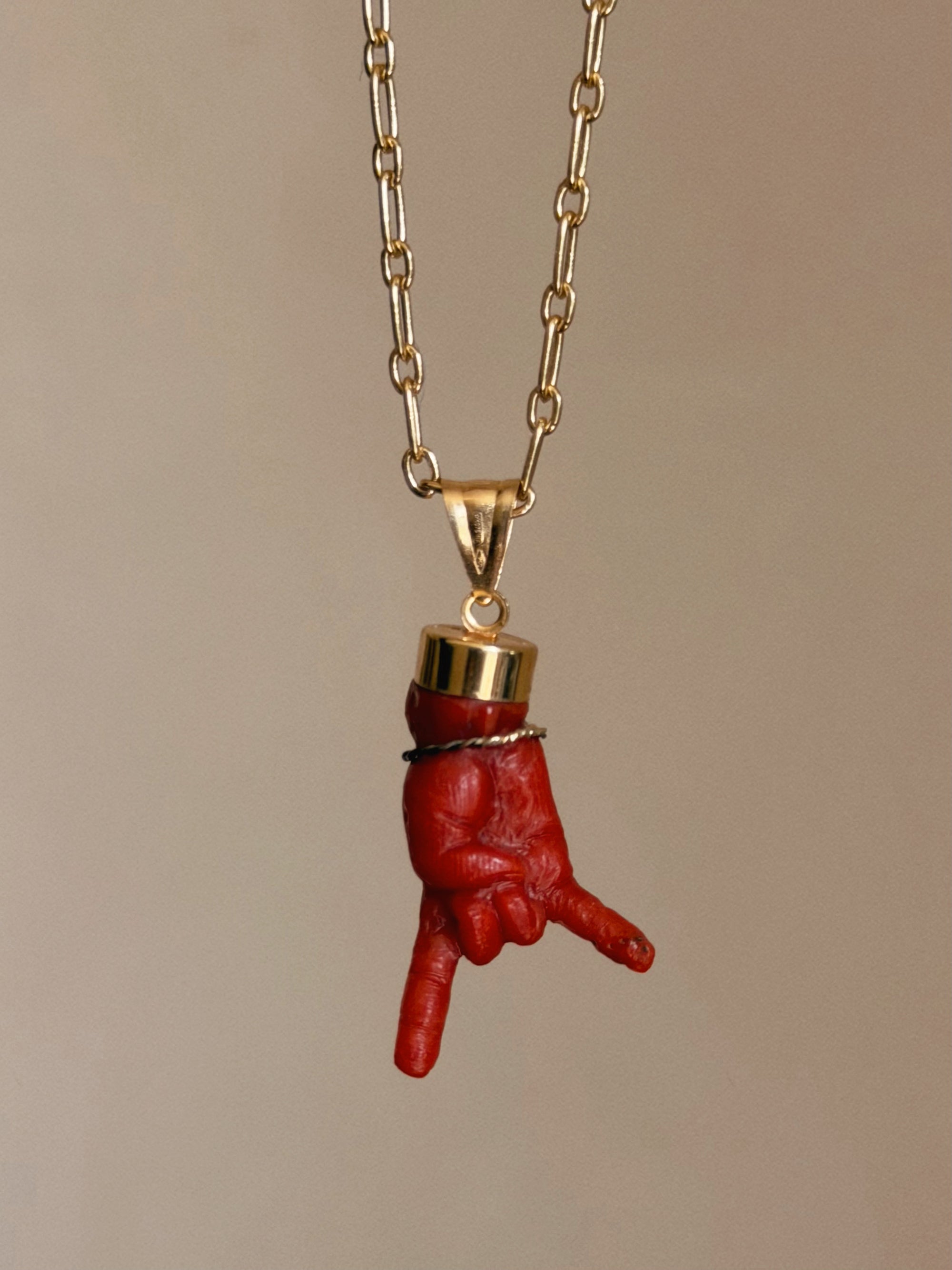 I AM DIVINELY PROTECTED AND SURROUNDED BY ALL THAT IS GOOD // ITALIAN CORAL EVIL EYE TALISMAN