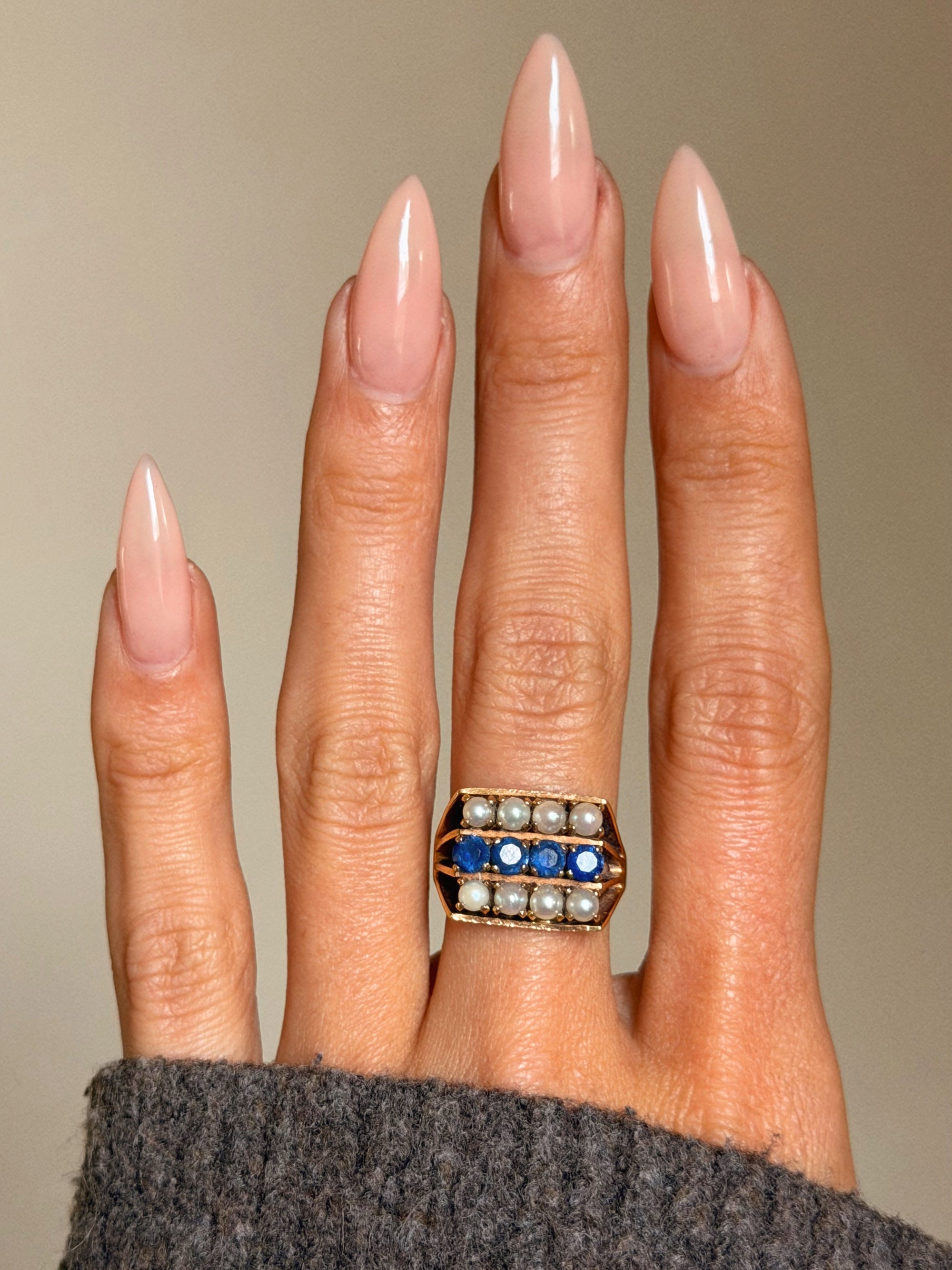 TAKE ME TO WHERE THE RIVER RUNS COOL AND FREE THROUGH THE MOUNTAIN TOPS // VINTAGE PEARL AND SAPPHIRE RING