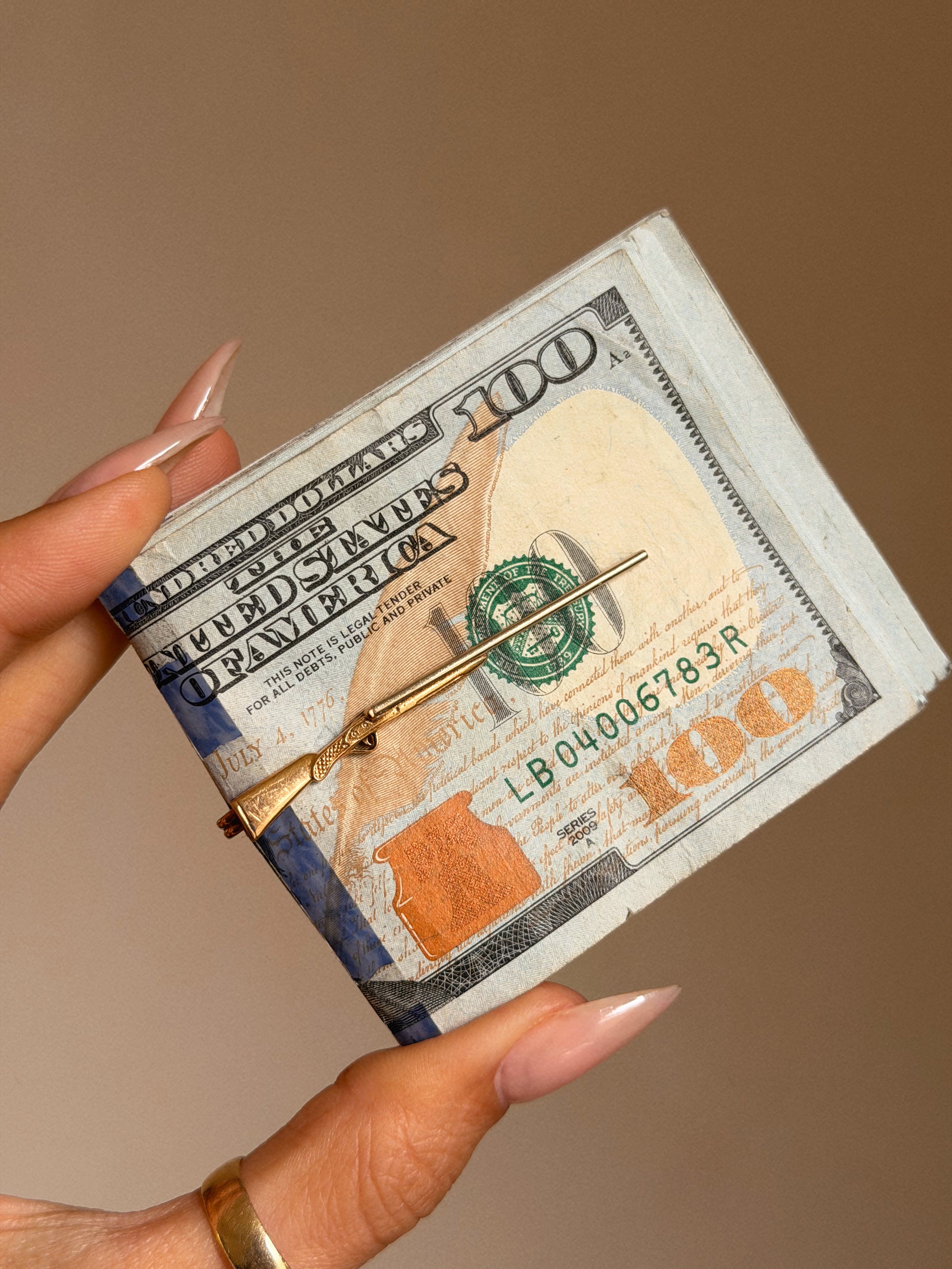 THIS IS A STICK UP // 1960's RIFLE MONEY CLIP