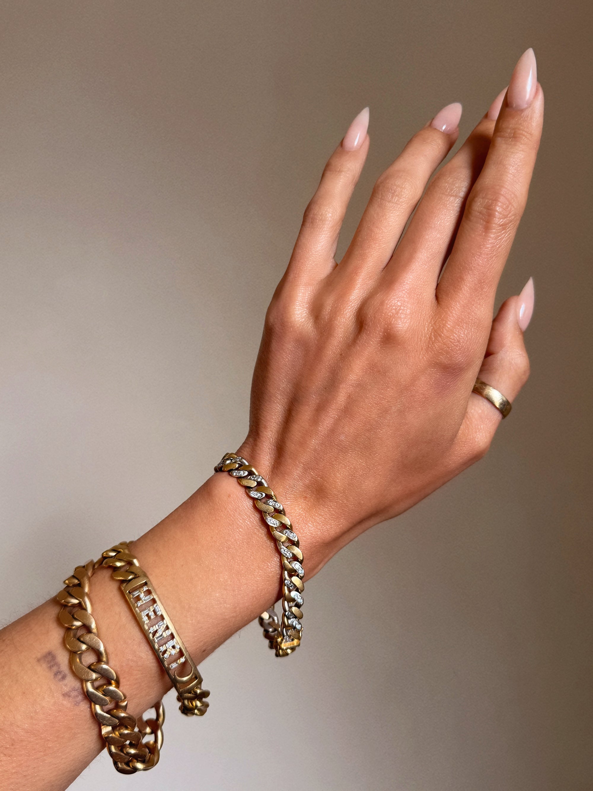 MY KINDNESS IS A COURAGE AND A STRENGTH // VINTAGE DIAMOND TWO TONE CURB LINK BRACELET