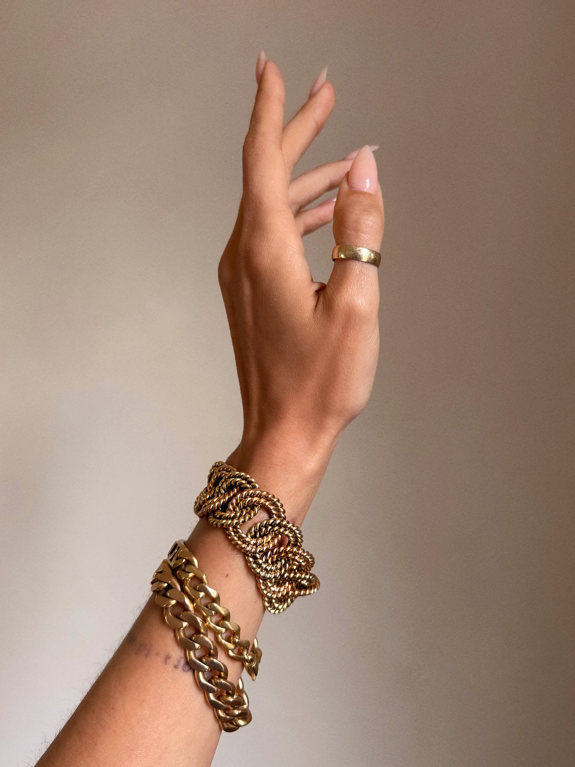 NOTHING TURNS ME ON MORE THAN MY OWN PENCHANT FOR SUCCESS //  MID CENTURY VERDURA BRACELET