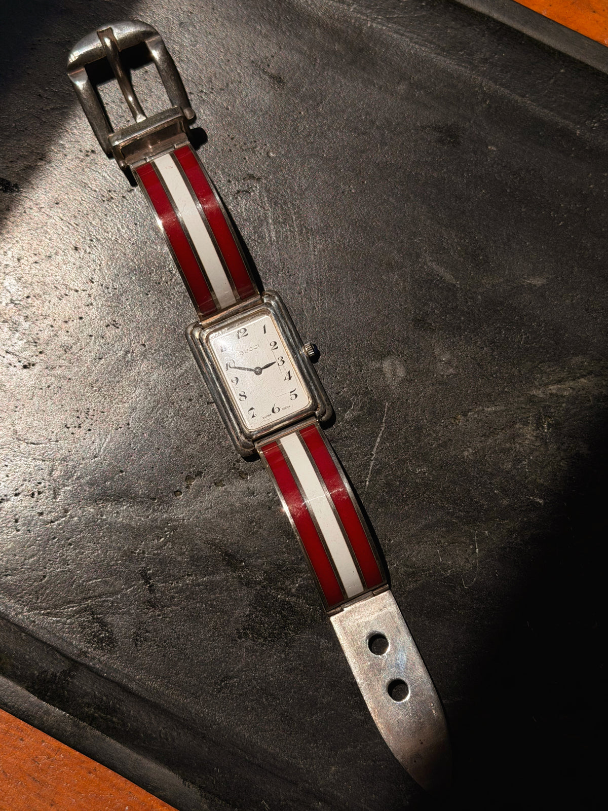Gucci vintage 1970s watch Gucci 1970s Vintage Watch - Etsy main image 2