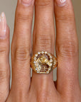 NOW AIN'T YOU JUST THE PRETTIEST LITTLE SHOW PONY // VINTAGE GOLD HORSESHOE RING
