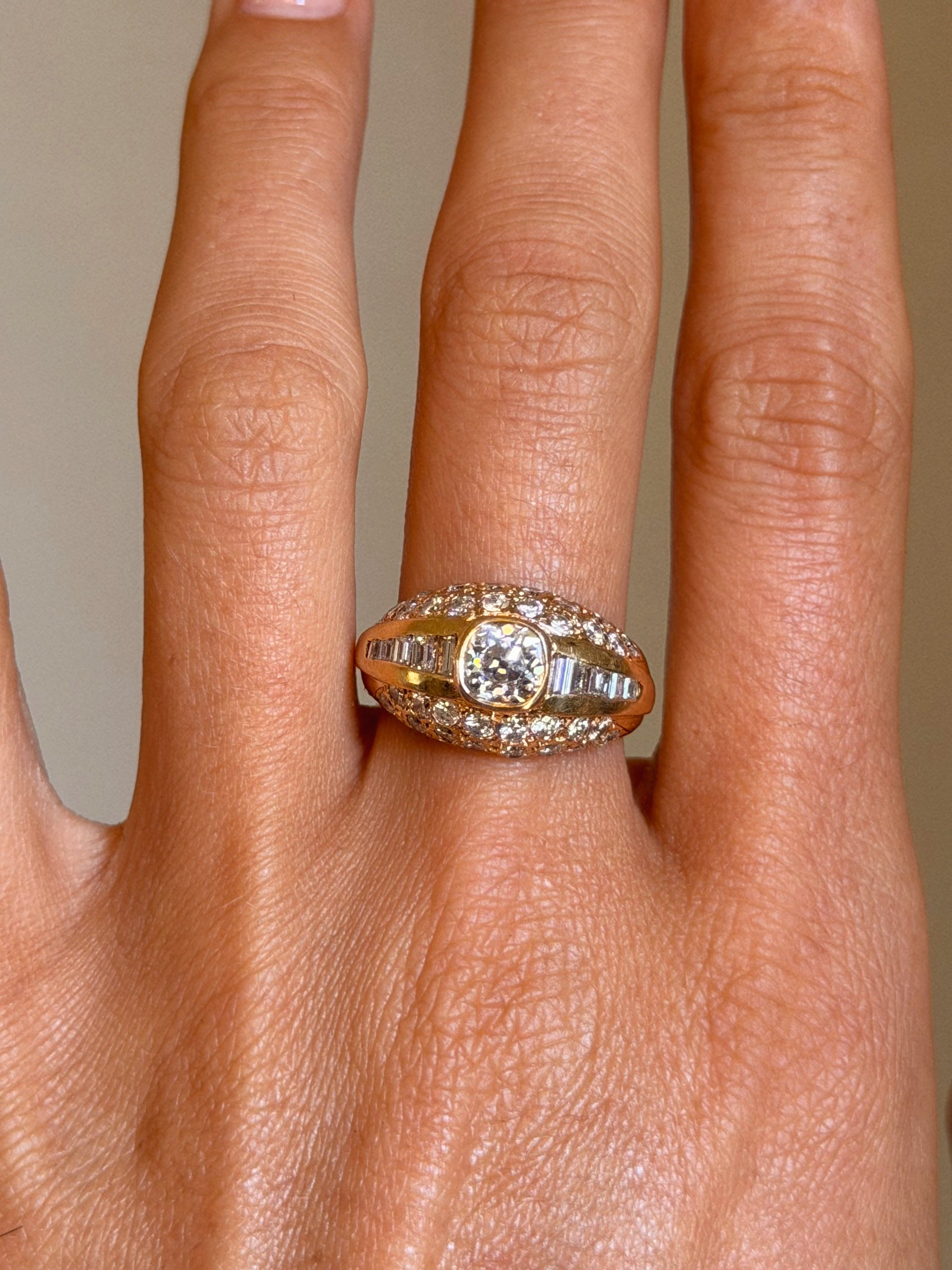 I LOOK AT YOU AND IT'S LIKE THE SUN IS BURSTING AND SPARKLING EVERYWHERE // VINTAGE GOLD AND DIAMOND RING