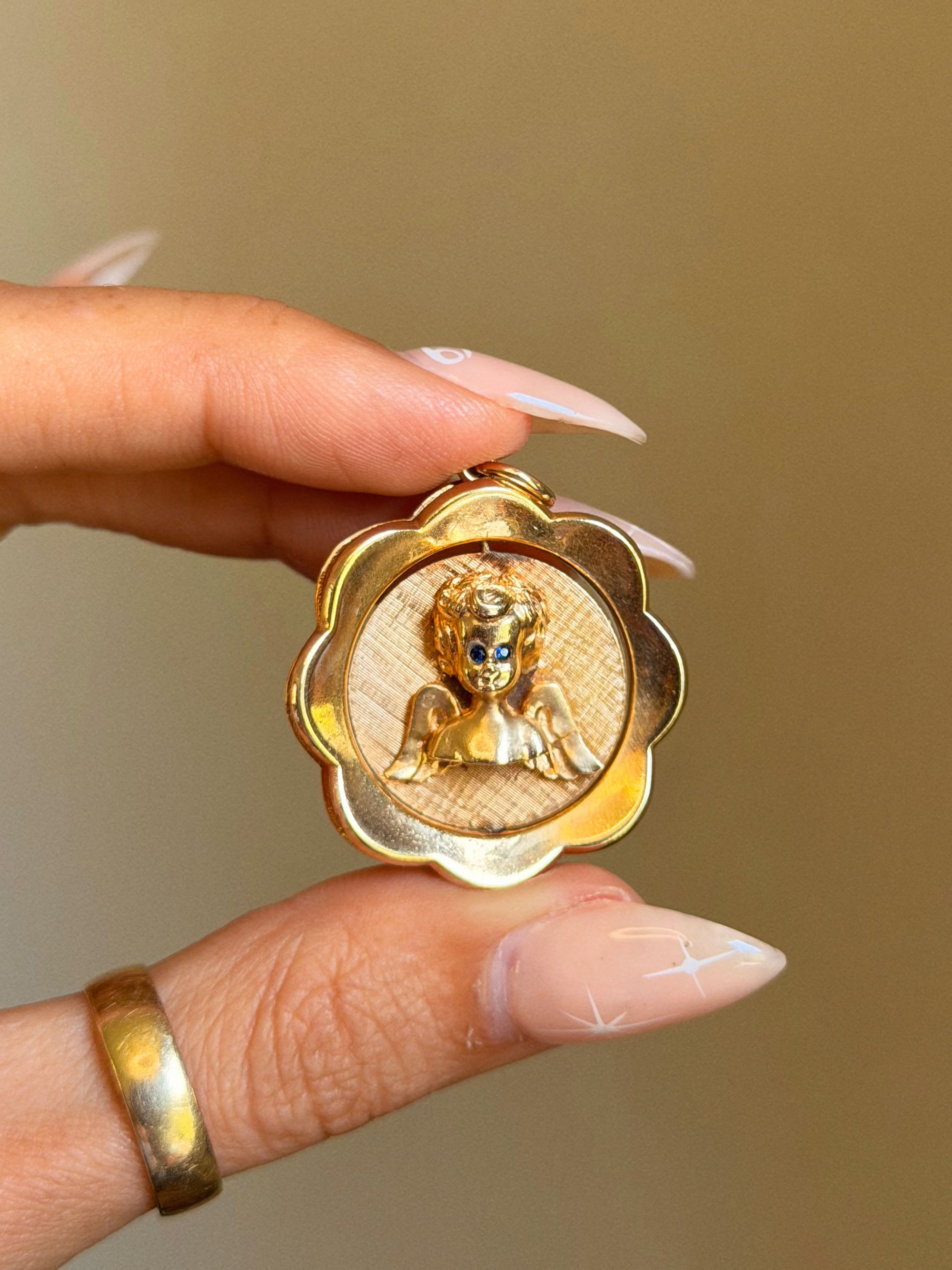 I'VE GOT AN ANGEL ON MY SHOULDER AND THE DEVIL ON THE OTHER, TAKE THEM FOR A SPIN // 1940'S SPINNER PENDANT