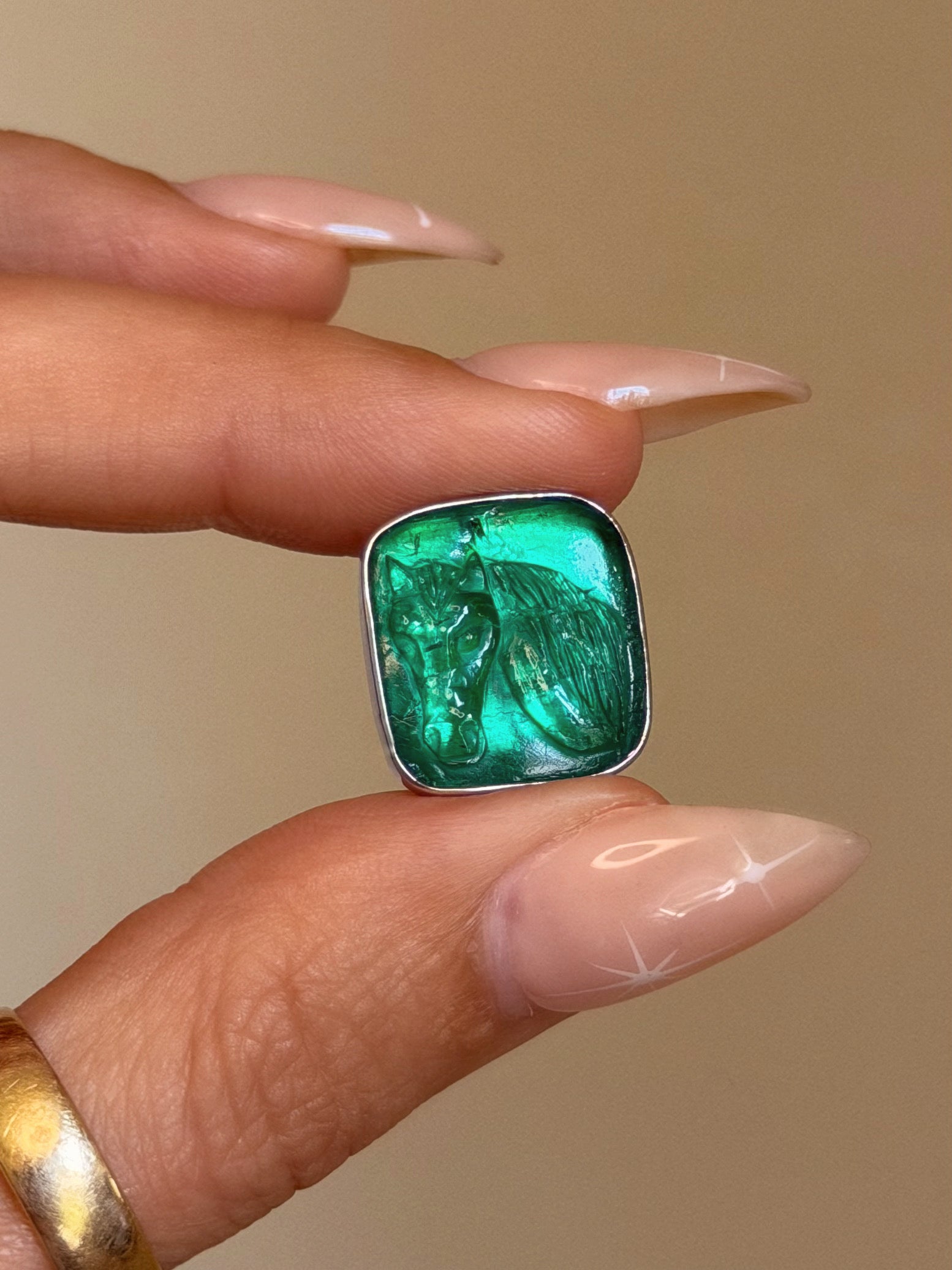 RIDE ON OVER HERE INTO GREENER PASTURES, BABY // HAND CARVED EMERAD HORSE CAMEO TIE PIN