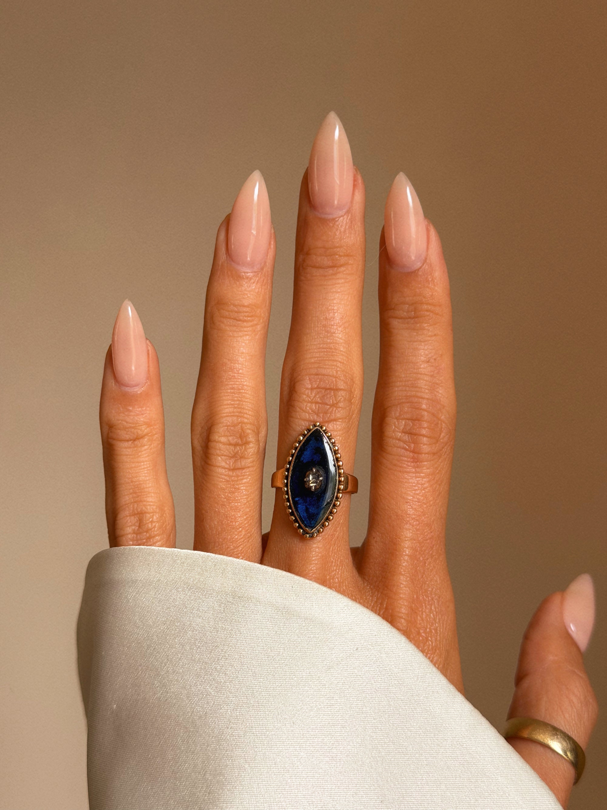 WE DINED UNDERNEATH THE HEAVENS AND EVERYTHING WAS PERFECT // BAGUE AU FIRMAMENT RING WITH TABLE CUT DIAMOND