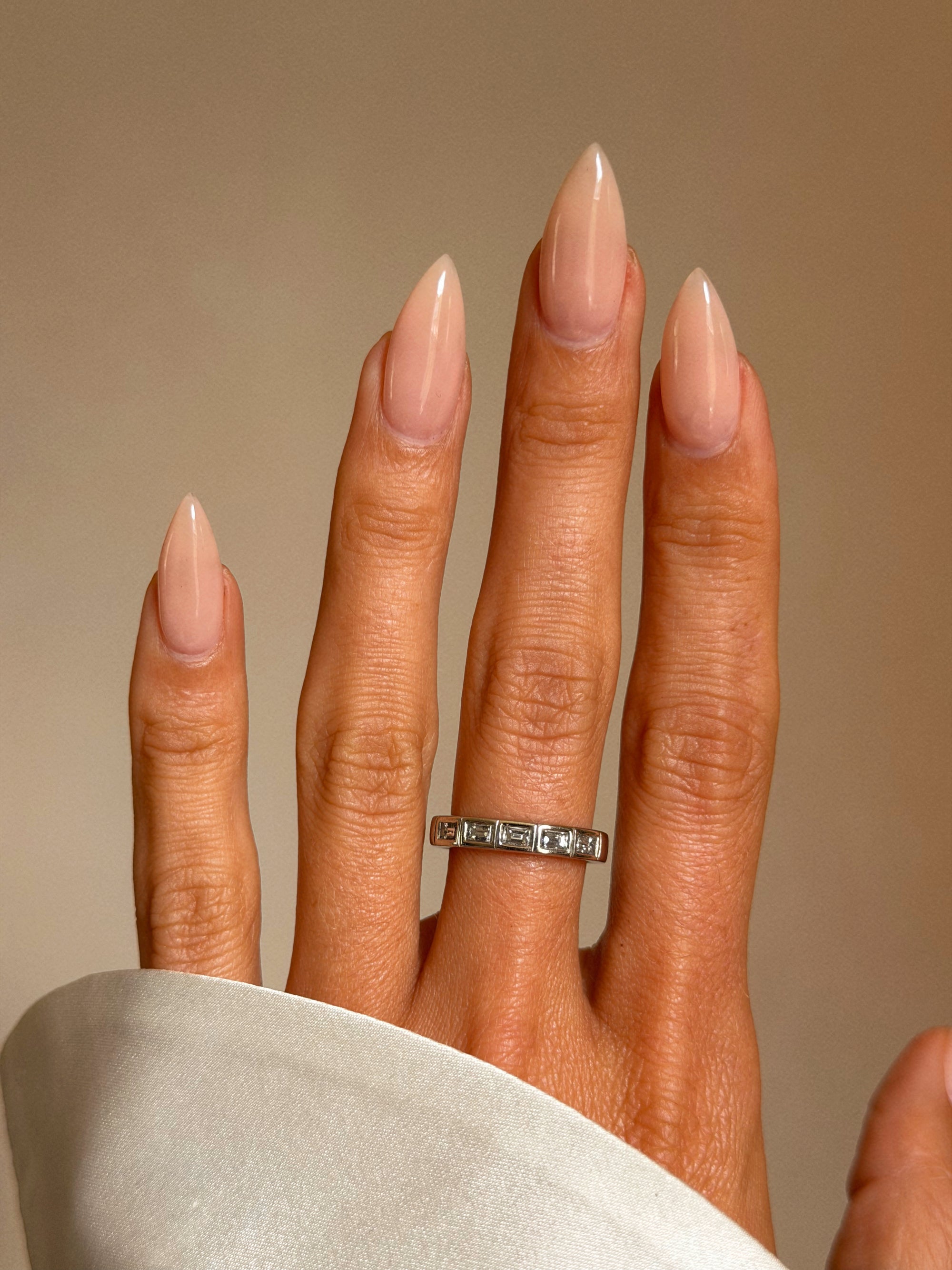 HONEY, EVERY STEP COUNTS // VINTAGE MID CENTURY DIAMOND BAND