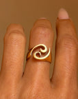 IT TOOK A CANCER RISING TO TEACH ME HOW TO CRY // CIPULLO ZODIAC CANCER RING