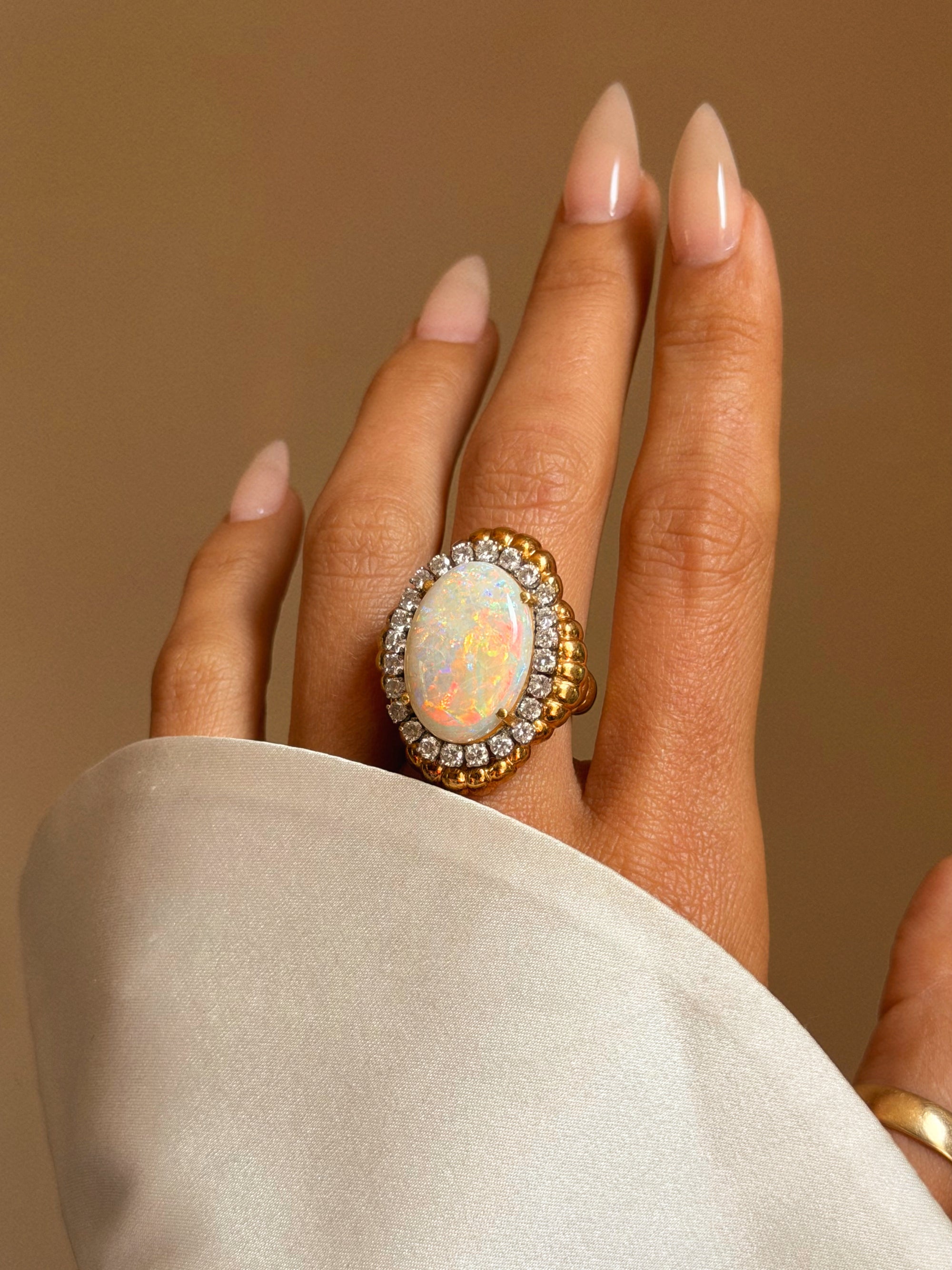 THERE IS A FIRE INSIDE YOUR HEART AND I JUST WANT TO BE CLOSE TO IT // VINTAGE OPAL COCKTAIL RING