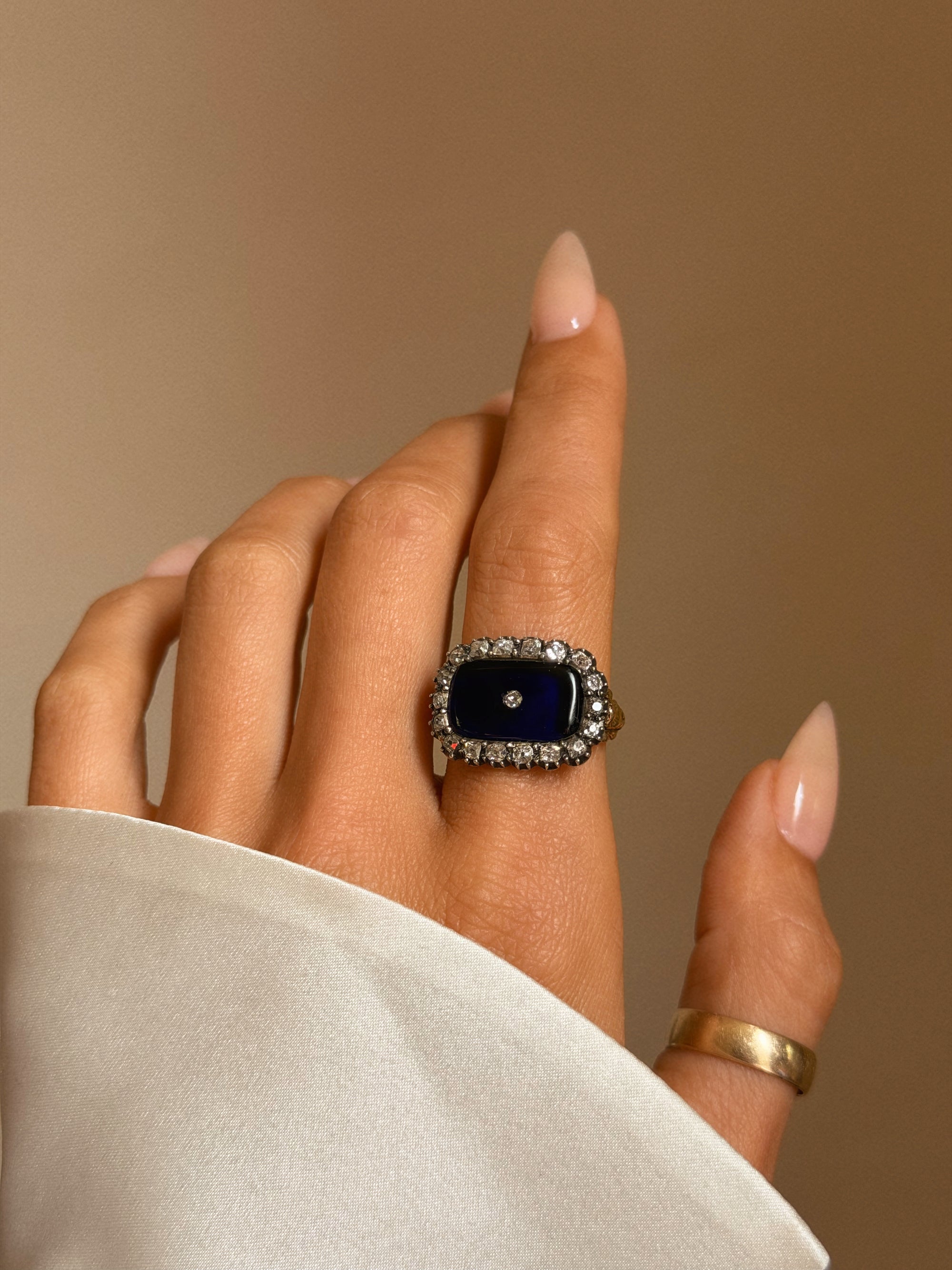 I LOOK TO THE HEAVENS AND FIND YOU IN THE FIRST STAR // GEORGIAN BAGUE AU FIRMAMENT RING OF THE HEAVENS