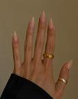 KISS ME UNDERNEATH THE GENTLE ROCKING OF THE SEA // CARRERA Y CARRERA LOVERS KISS RING SZ 8