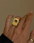 FOLLOW ME TO WHERE THE BLUE MOON DIPS BEHIND THESE GOLDEN MOUNTAINS // BLUE SAPPHIRE MOUNTAIN LANDSCAPE SIGNET RING