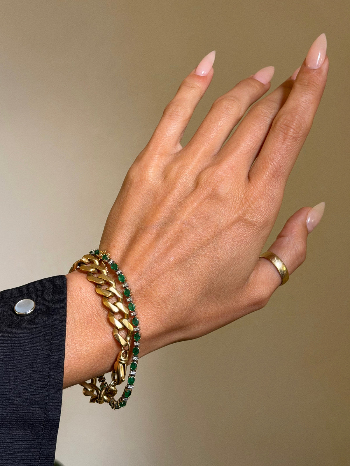 I AM VERDANT AND ABUNDANT AND CLEAR // VINTAGE EMERALD TENNIS BRACELET