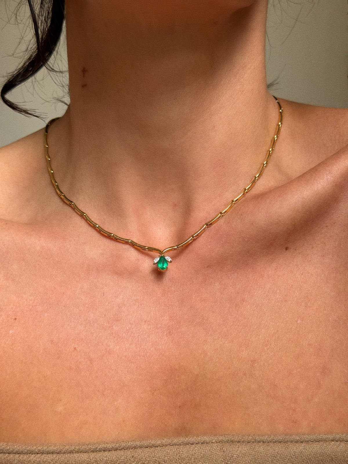 OF THE MEDICINE IN WATCHING BEES NUZZLE THEIR FLOWERS // EMERALD AND 18K GOLD COLLAR