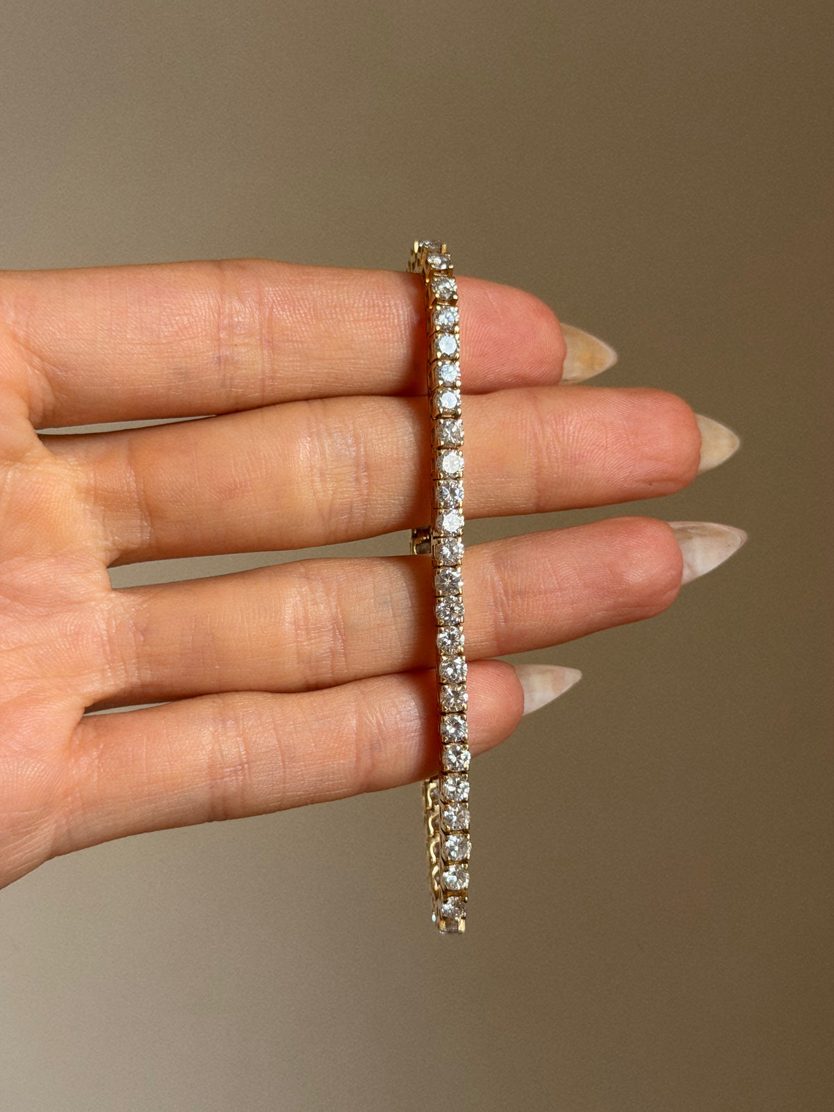 WE CALLED IT THE SPARKLY RIVER AND THERE WAS MAGIC, THERE // 6CT DIAMOND TENNIS BRACELET