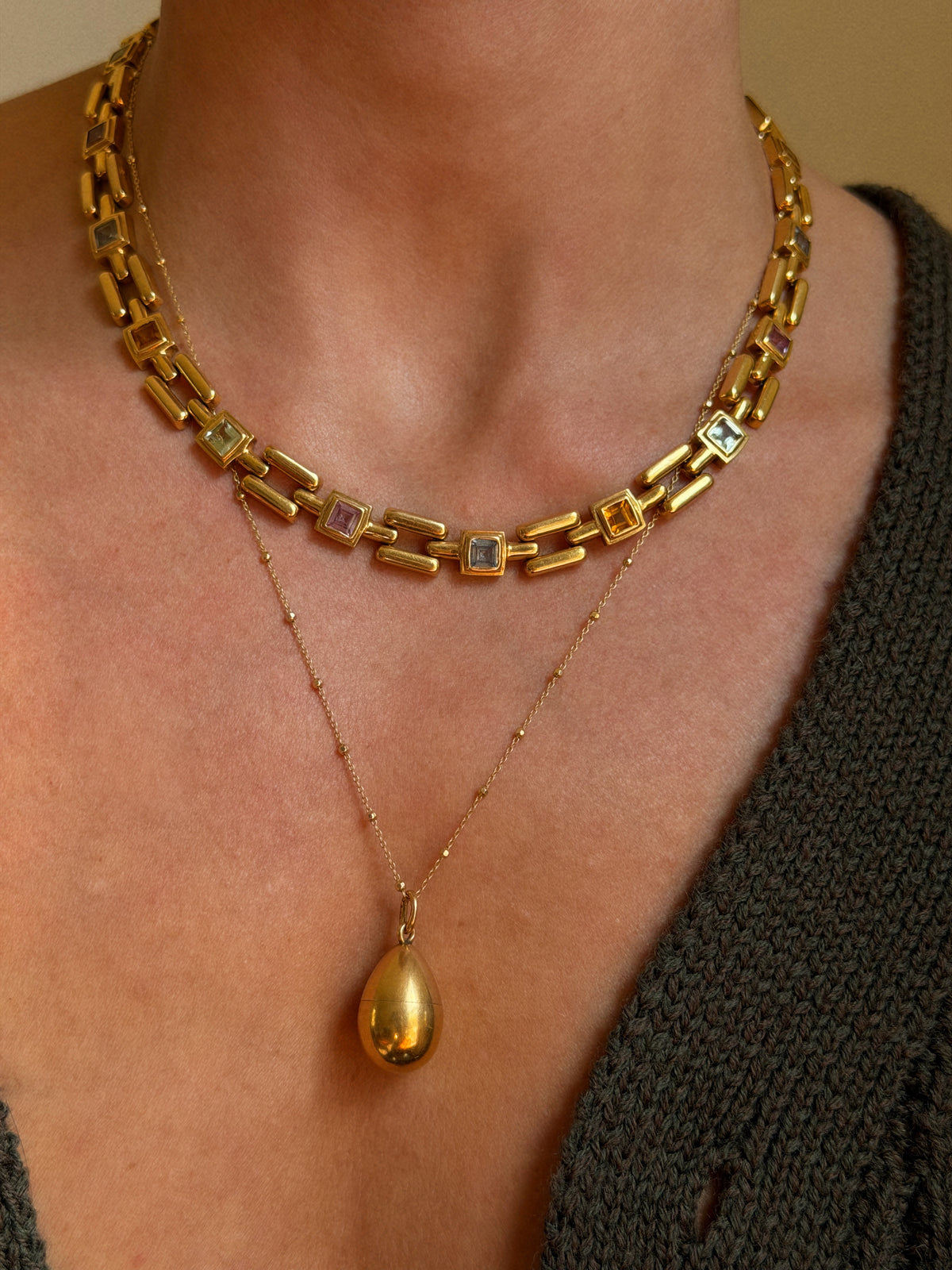 MY YELLOW BRICK ROAD IS LINED WITH WILDFLOWERS OF UNIMAGINABLE BEAUTY // MIXED RAINBOW GEM COLLAR