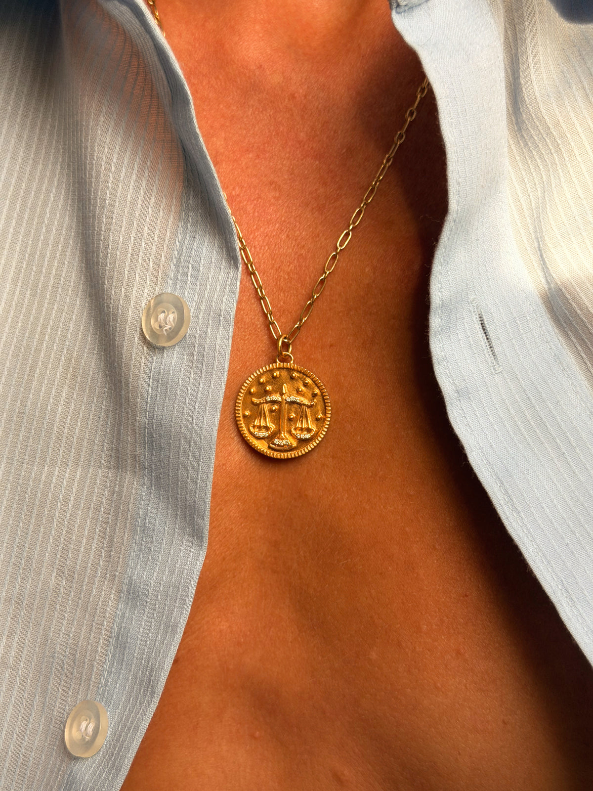 I'M A LIBRA, OF COURSE JUSTICE MATTERS TO ME // GOLD AND DIAMOND LIBRA ZODIAC PENDANT