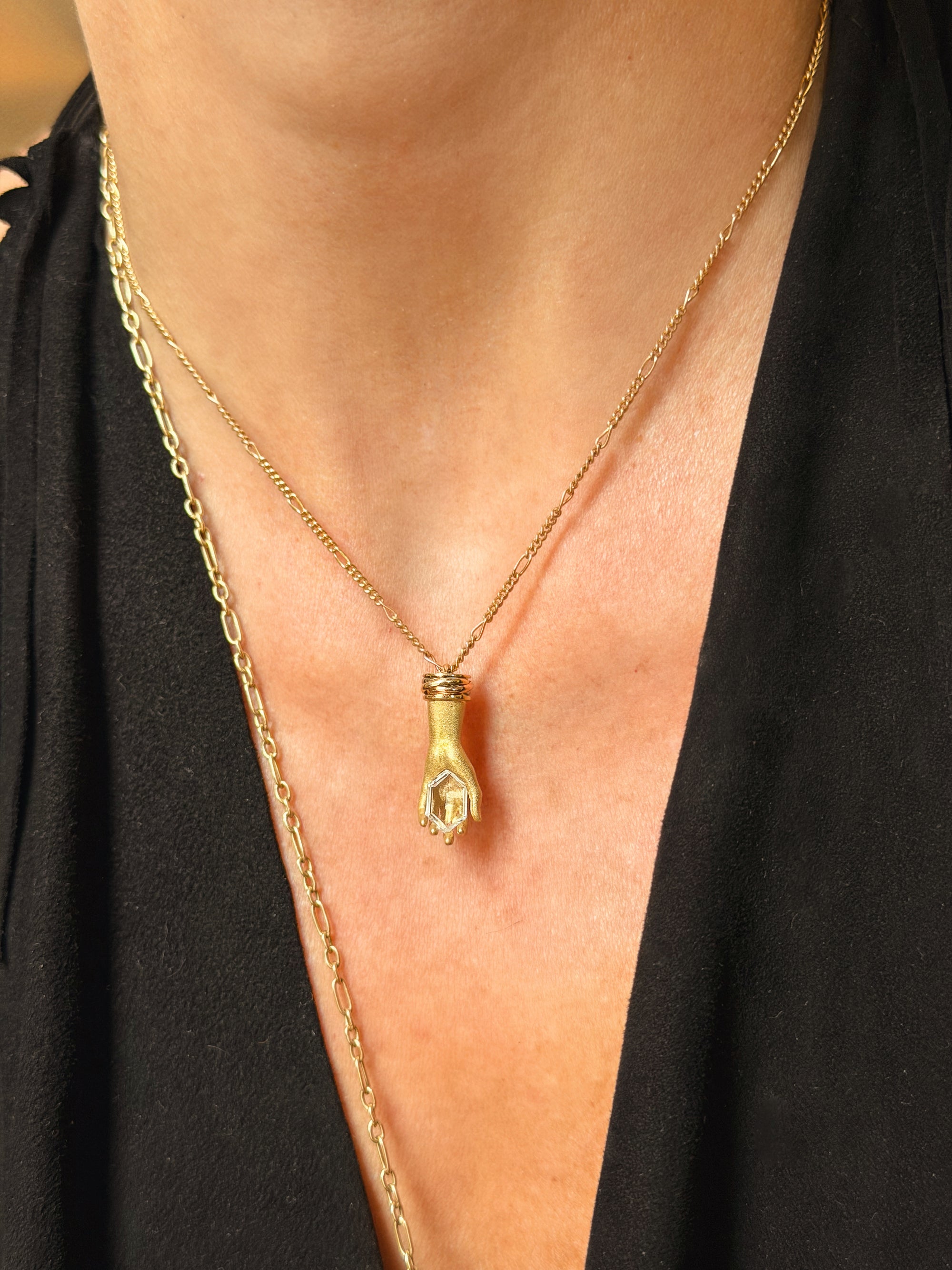 IF YOU’RE LENDING A HAND PLEASE LET IT BE CARTIER // 1970’s CARTIER HAND NECKLACE