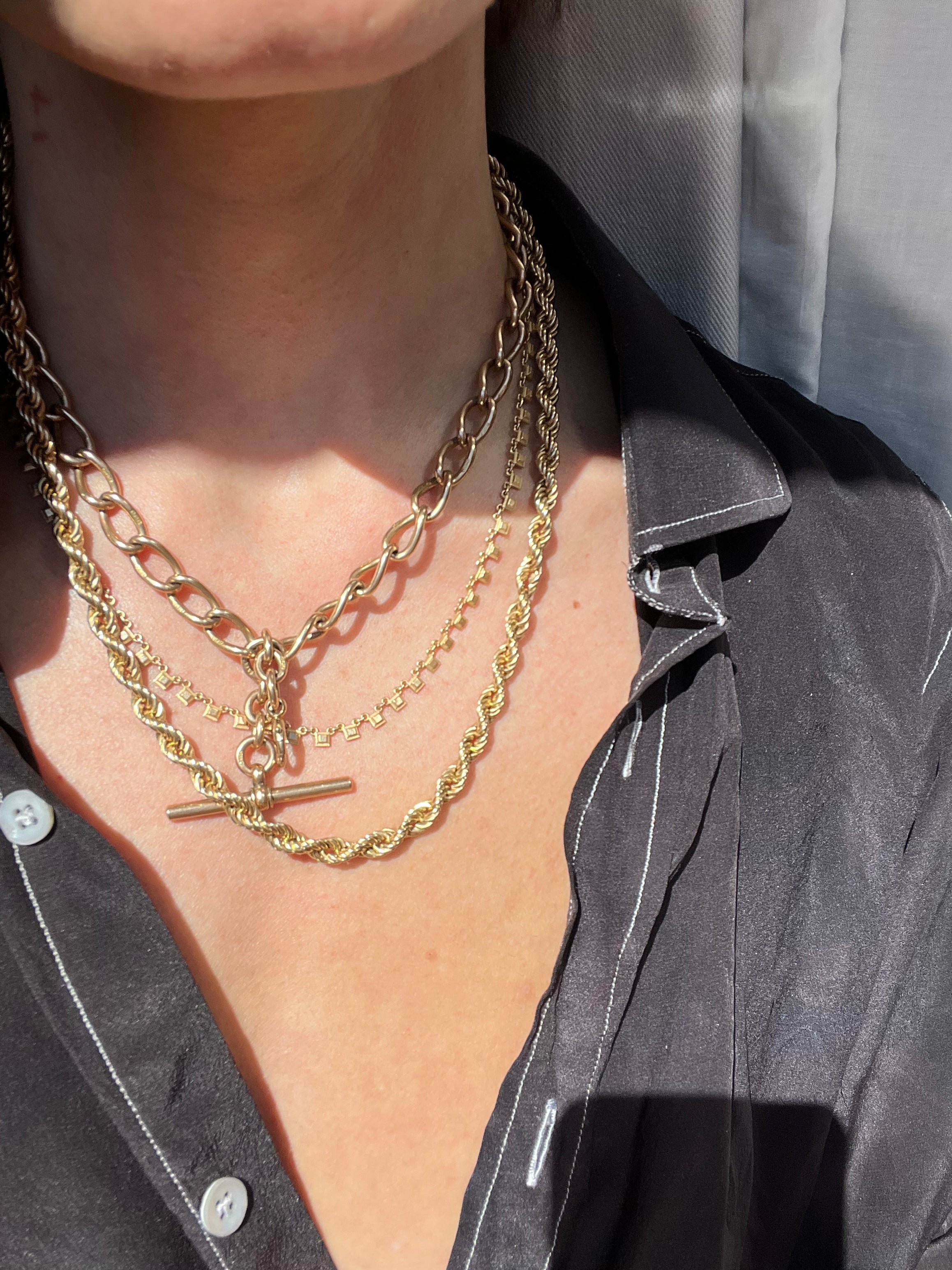 THE VINTAGE ROPE CHAIN