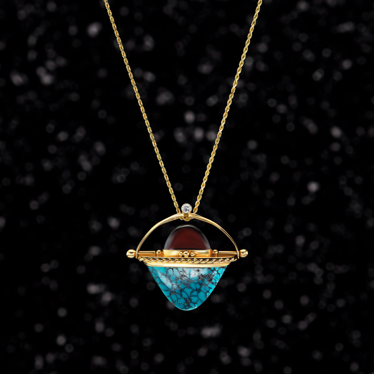 THE ROSWELL NECKLACE