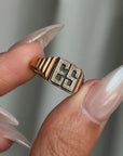 ES FOREVER // VINTAGE INITIAL SIGNET RING