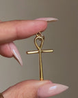 CARTIER HAS A KEY TO LIFE // VINTAGE 1970's CARTIER ANKH PENDANT