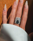 ALL IT TAKES IS ONE SINGLE MOMENT TO CHANGE YOUR LIFE // ANTIQUE SAPPHIRE AND DIAMOND DINNER RING