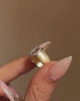 I LIKE MY COWGIRLS IN SATIN AND DIAMONDS // VINTAGE LUCKY HORSESHOE RING