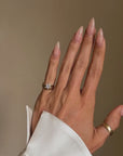 LOOKING AT THE SUN DISAPPEAR BEHIND THE WAVES OF THE OCEAN // VINTAGE DIAMOND RING