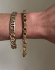 I REALLY AM A BARREL OF FUN, I TELL YA // VINTAGE HEAVY GOLD BARREL LINK BRACELET