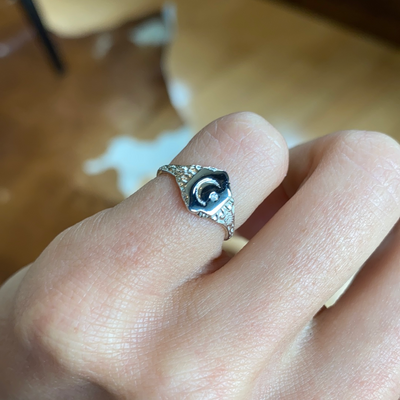 THE SILVER MOONSTONED PINKY RING