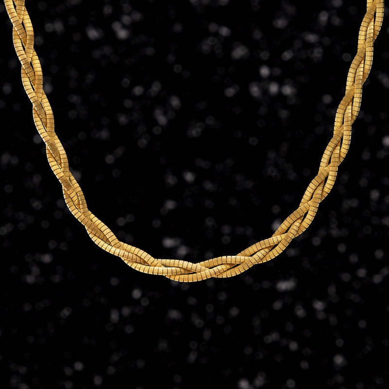 THE RAPUNZEL CHAIN