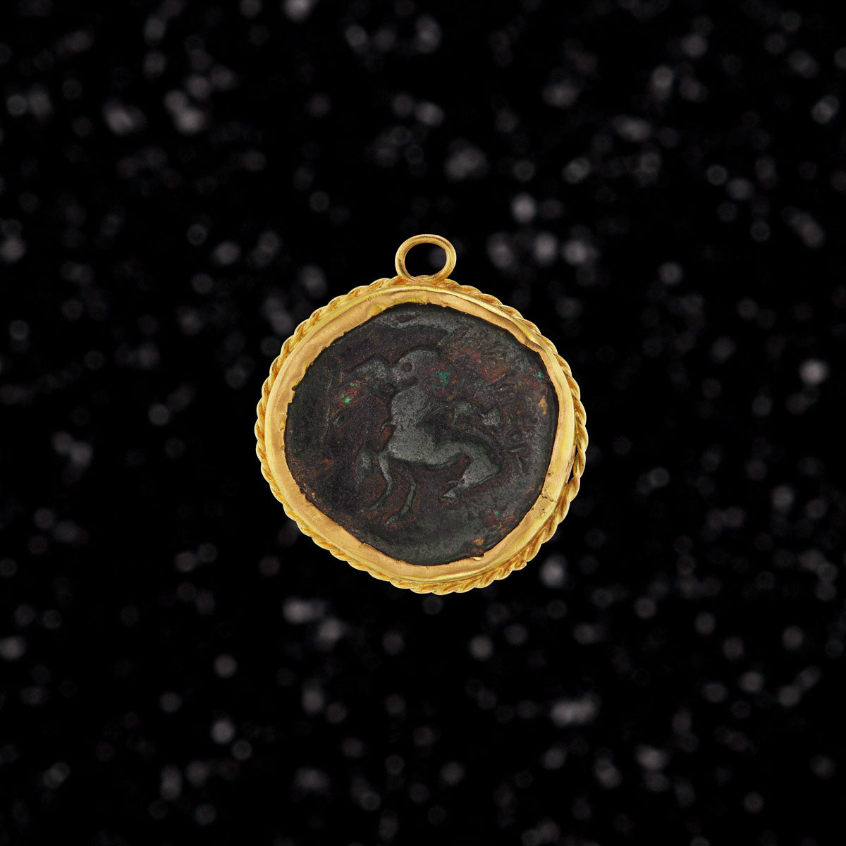 THE ANCIENT ROMAN COIN PENDANT