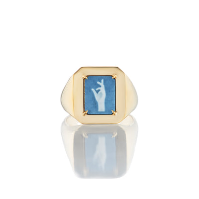 THE REACH FOR SIGNET - AGATE CAMEO