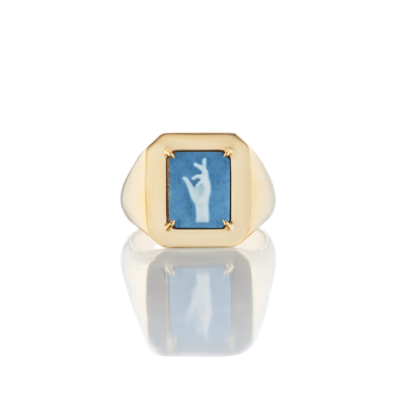 THE REACH FOR SIGNET - AGATE CAMEO